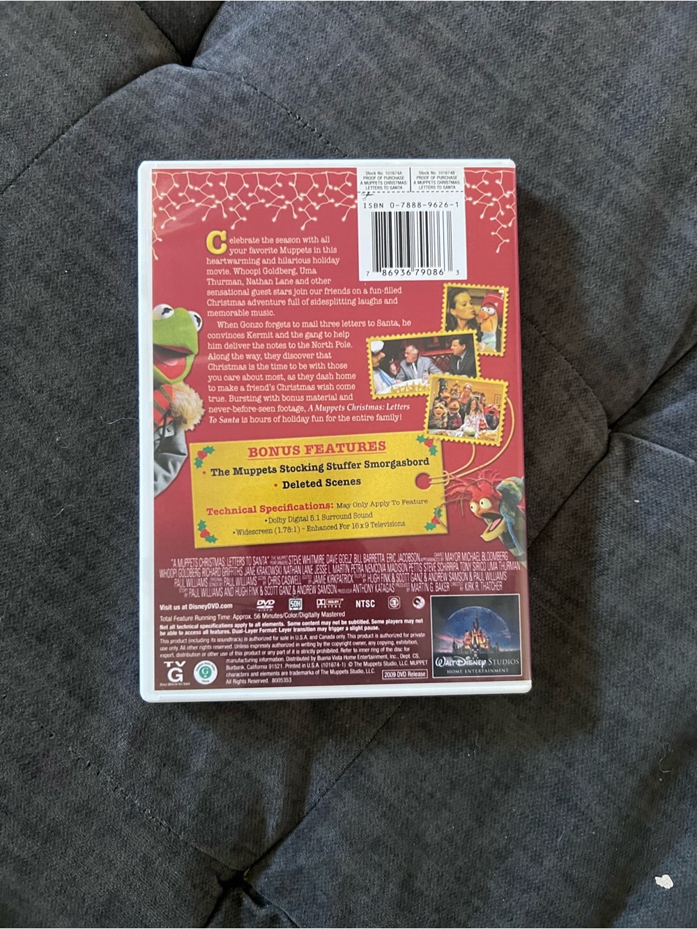 A Muppets Christmas: Letters to Santa DVD - Red & Yellow Holiday Cover - Picture 2 of 4